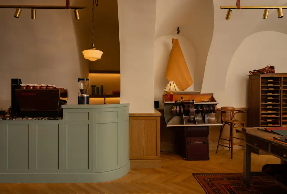 251209 ABS LK PR 00621